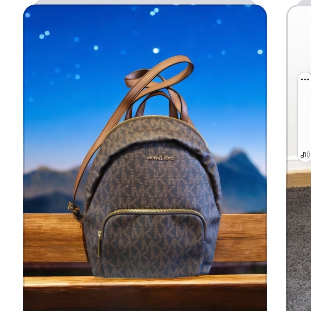 Michael, Kors Erin back pack